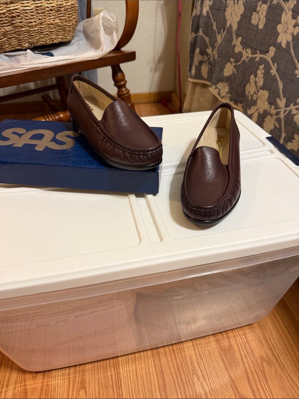 SAS ladies  loafers NWT